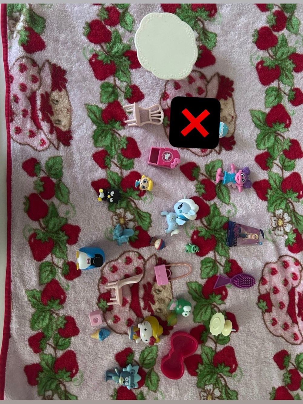 Random Trinket/Toy Bundle